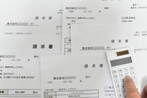 売掛金回収代行とは？仕組み・費用・おすすめサービスを徹底解説